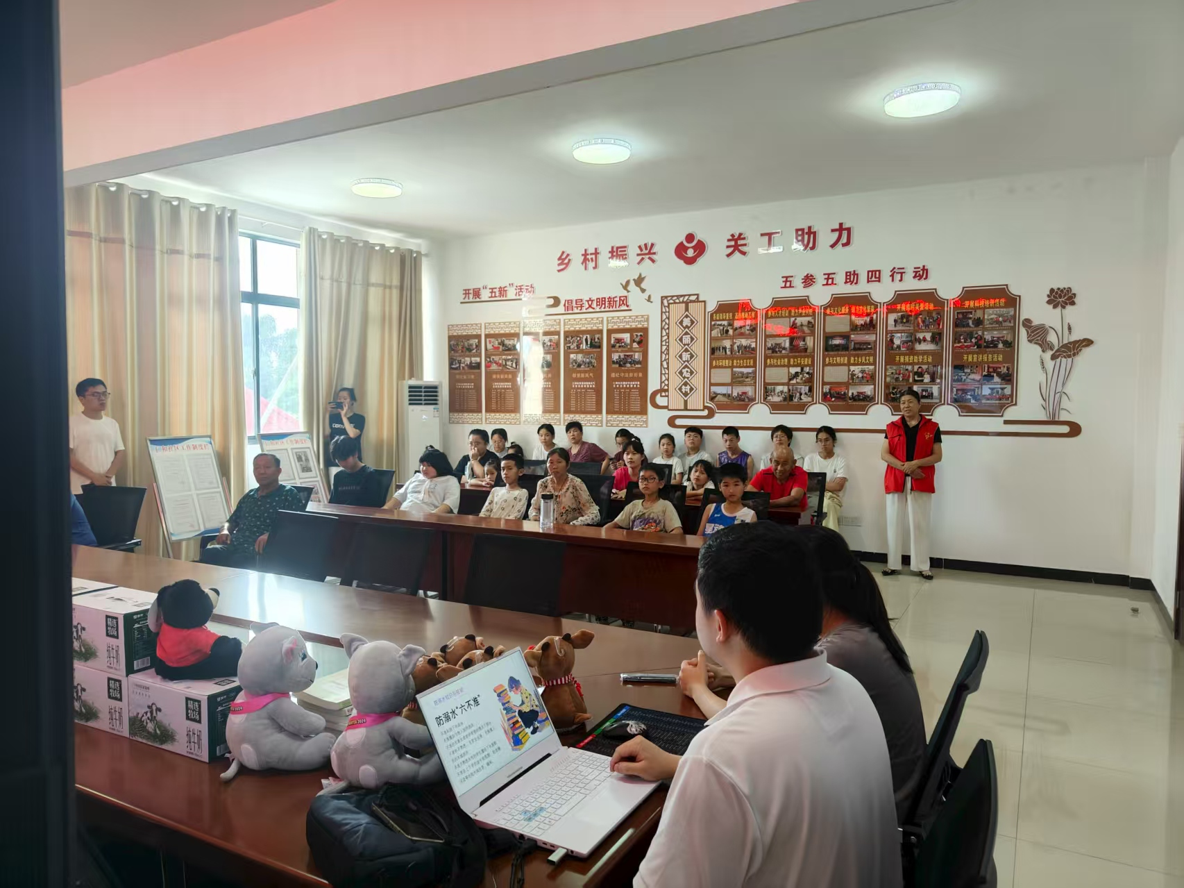 仁和集鎮團委：開展“結對關愛·守護青春”主題活動 筑牢青少年安全防線