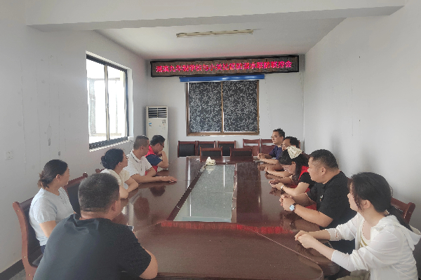 校社聯動，共筑暑期防溺水防線
